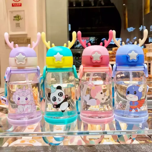 Garrafa copo De Alce Água Portátil 600ml Infantil Criança Com Canudo Desenho Para Meninas Meninos